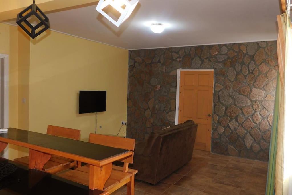 Tropical Home Oasis Суфриер Экстерьер фото